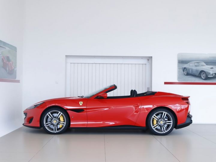 Ferrari Portofino V8 3.9 600 ch 4P °MAGNERIDE° ° ° 1èreM ° entretien Ferrari de 7 ans jusqu'au 08/2026 ° Garantie Prémium 12 mois Rouge - 6