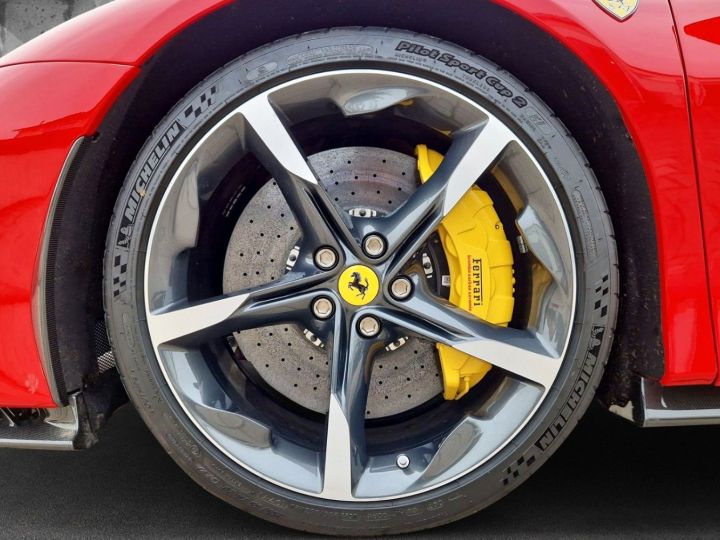 Ferrari SF90 Stradale LIFT CARBONE SIEGES RACING GARANTIE FERRARI PREMIERE MAIN TVA RECUPERABLE ROSSO CORSA - 9