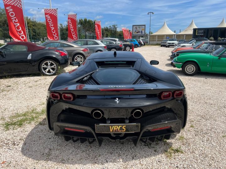 Ferrari SF90 Stradale V8 PHEV  Noir - 13