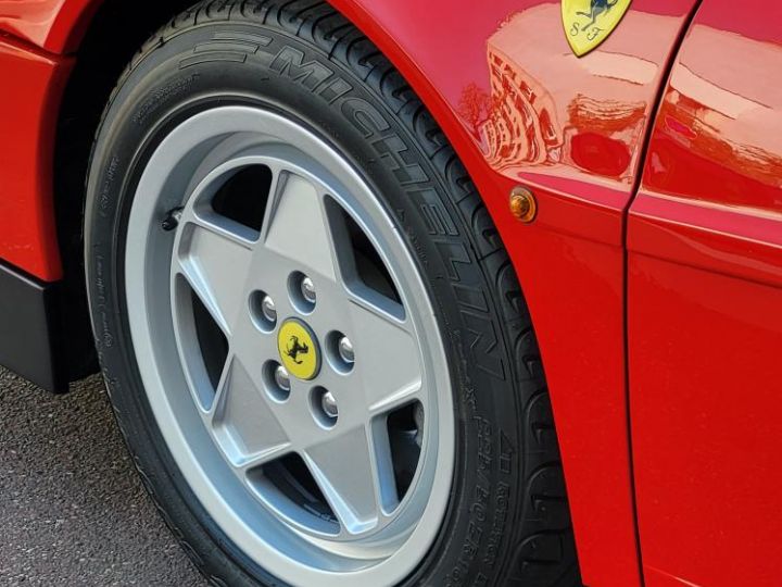 Ferrari Testarossa 5.0 V12 390cv Rouge - 8