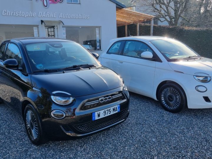 Fiat 500 500e Icône 42KW 118CH, 15500 Km Noir - 10