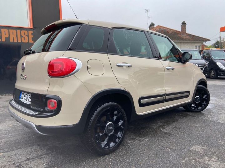 Fiat 500L 0.9 8V TWINAIR 105CH S&S TREKKING Beige - 9