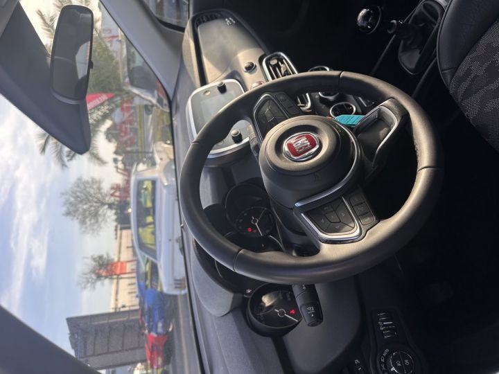 Fiat 500X FireFly TURBO T3 120Ch CROSS Noir Métallisé - 9