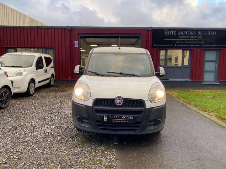 Fiat Doblo 1.3 MULTIJET CLIM- CAMERA- BONNE ETAT- 2PLACES Blanc Métallisé - 2