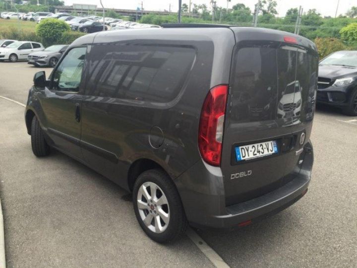 Fiat Doblo CARGO PROFESSIONAL 1.6 MULTIJET 16V 90CH PACK PROFESSIONAL BVA     Diesel GRIS METAL - 7