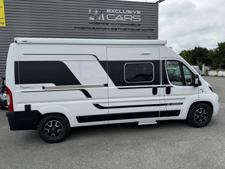 Fiat Ducato ADRIA TWIN PLUS 600 SPD FAMILY BLANC - 5