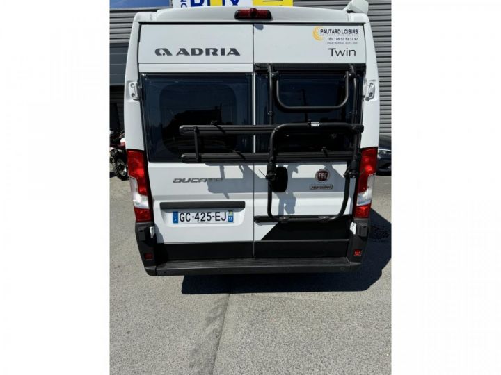 Fiat Ducato ADRIA TWIN PLUS 600 SPD FAMILY BLANC - 33