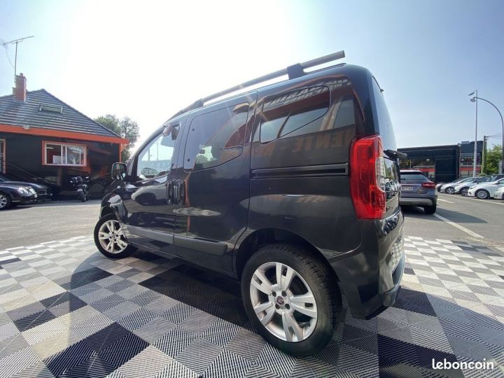 Fiat Fiorino 1.3 MULTIJET 16V 80CH DPF LOUNGE Noir - 9