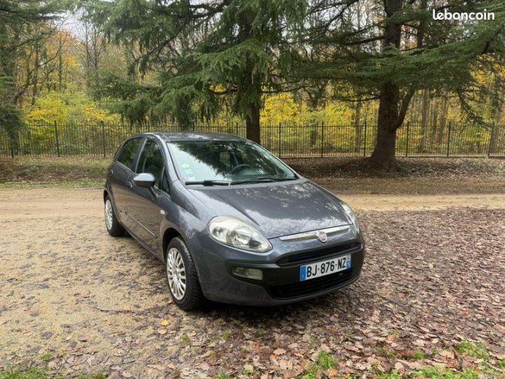 Fiat Grande Punto Evo 1.3 JTD 75CH Embrayage et Chaîne de Distribution Neufs Gris - 1