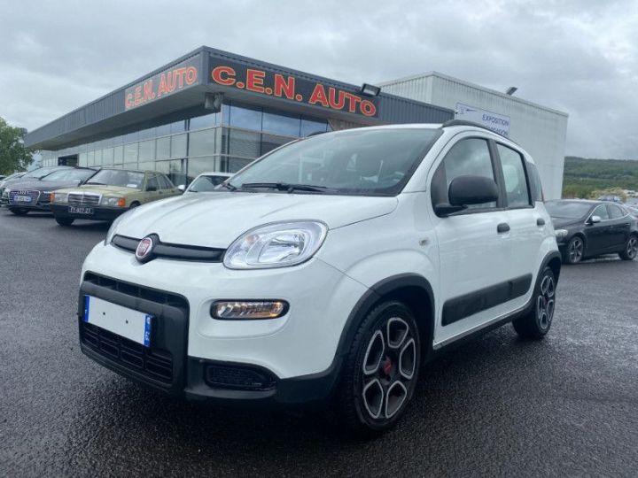 Fiat Panda 1.0 70CH BSG S&S CITY LIFE Blanc - 1