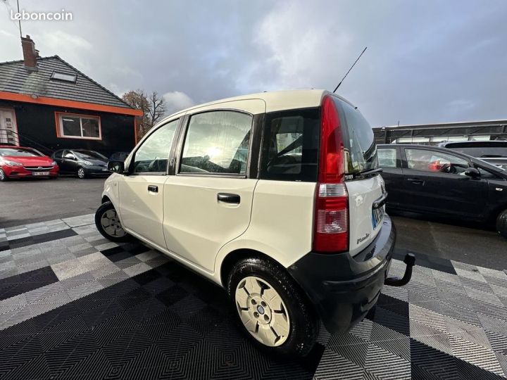 Fiat Panda 1.1 8V 54CH TEAM II Blanc - 8