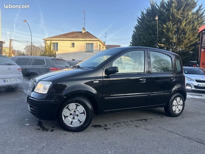 Fiat Panda 1.1 8V 54CH TEAM II Noir - 3