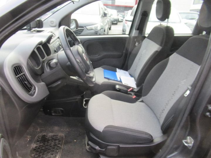 Fiat Panda 1.2 69 ch Climatisation/Attache Remorque Gris Foncé - 8