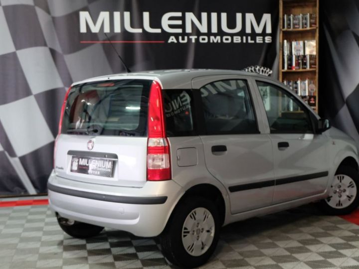 Fiat Panda 1.2 8V 60CH DYNAMIC Gris C - 2