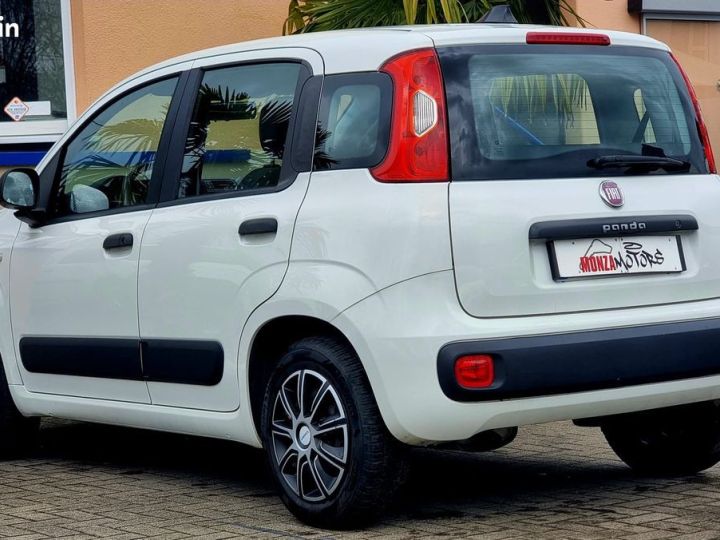 Fiat Panda 1.2 i 69 Cv CRIT'AIR 1 GARATIE 12 MOIS Blanc - 2