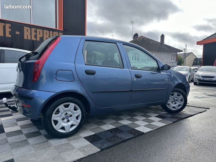 Fiat Punto 1.2 8V 60CH CULT 5P Bleu - 6