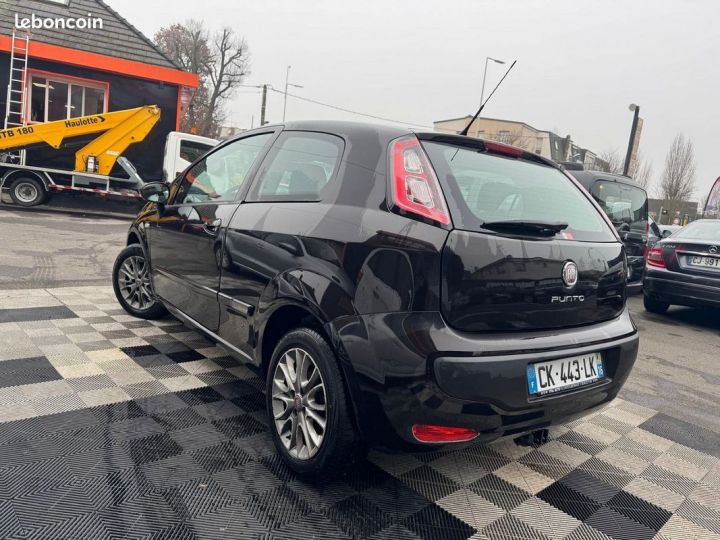 Fiat Punto 1.2 8V 69CH EASY 3P Noir - 5