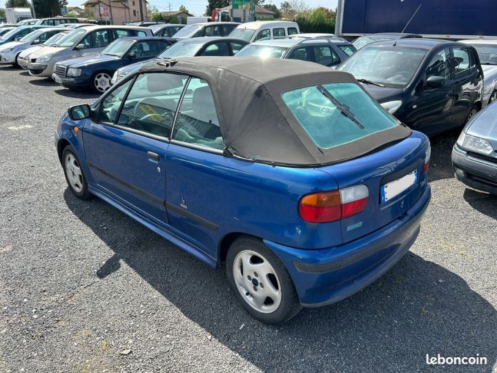 Fiat Punto CABRIO 1.2 l 16V 85 cv pour restauration ou pièces  - 2