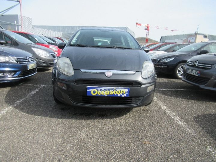 Fiat Punto Evo 1.3 Multijet en l etat Gris Foncé - 2