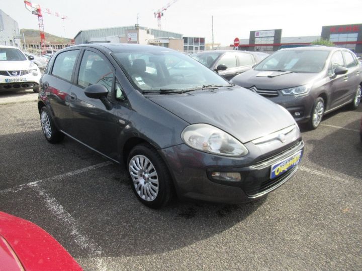 Fiat Punto Evo 1.3 Multijet en l etat Gris Foncé - 3