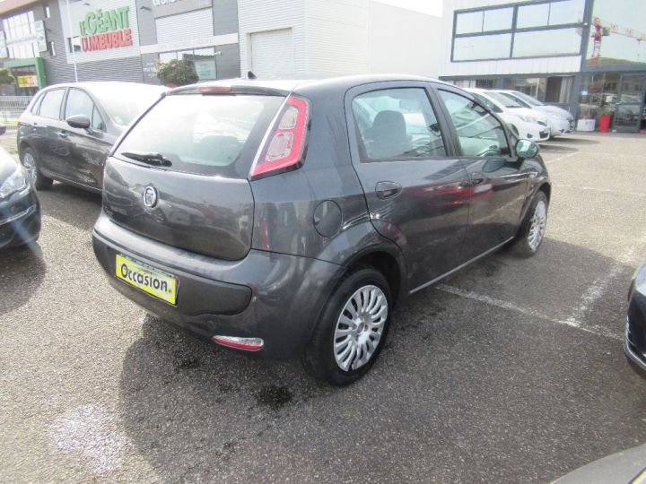 Fiat Punto Evo 1.3 Multijet en l etat Gris Foncé - 4