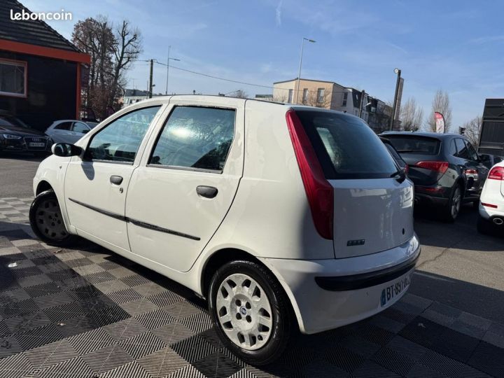 Fiat Punto JTD 85 EMOTION 5P Blanc - 8