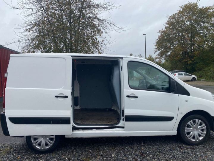 Fiat Scudo 1.6 HDI UTILITAIRE 3 PLACES BONNE ETAT- Blanc Métallisé - 8