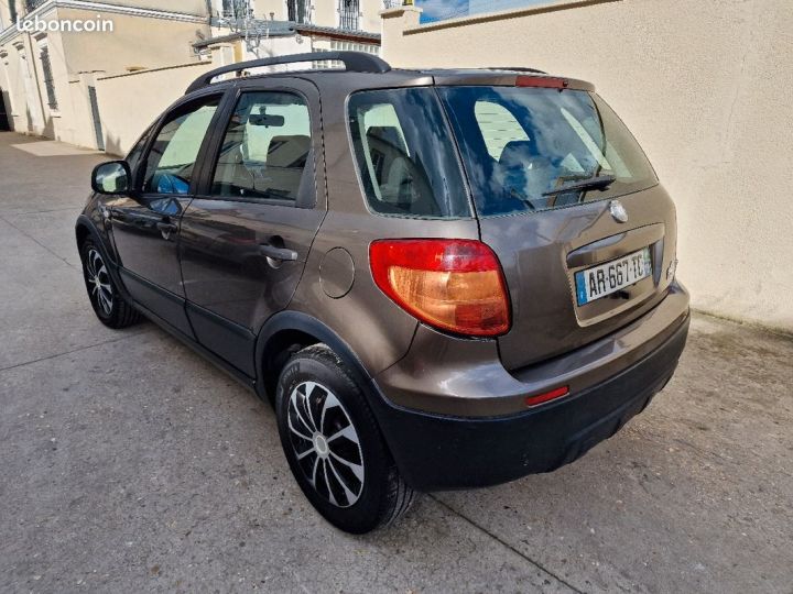 Fiat Sedici 2.0 jtd 135ch 4x2 dynamic Autre - 3