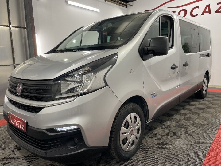 Fiat Talento COMBI L2H1 1.6 Multijet 145 + CAMERA 2017 Gris Clair - 2