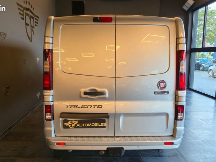 Fiat Talento II L1H1 2.0 JTD 170 16V Turbo DCT KEYLESS GO GPS CAMERA JA ATTELAGE GRIS METAL Gris - 4