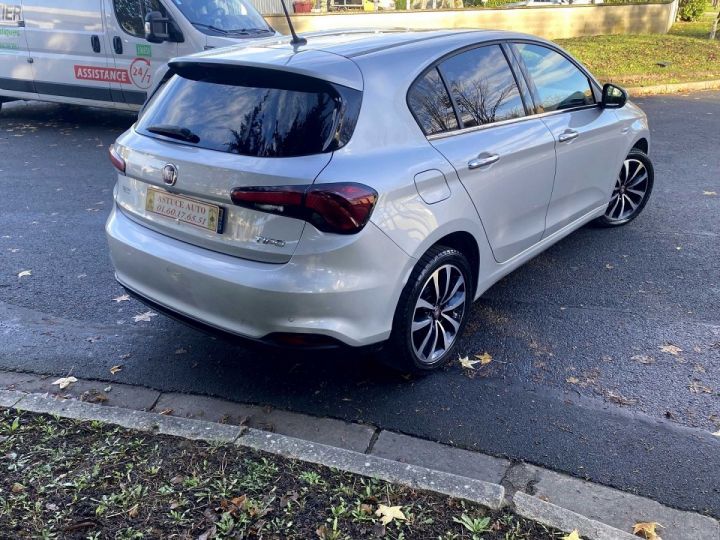 Fiat Tipo 1.4 95CH S/S LOUNGE MY20 5P Gris - 5