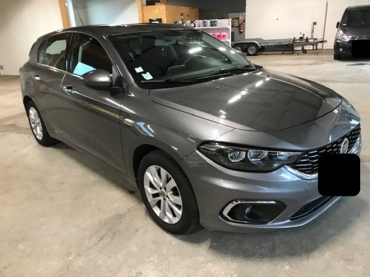 Fiat Tipo FIAT TIPO 1.4 95CH EASY Grise - 1