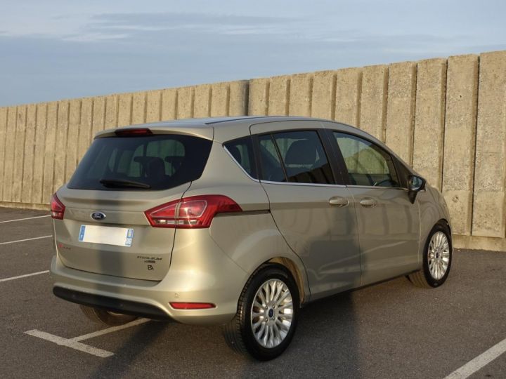 Ford B-Max 1.5 TDCi FAP - 75 Titanium GRIS CLAIR - 4