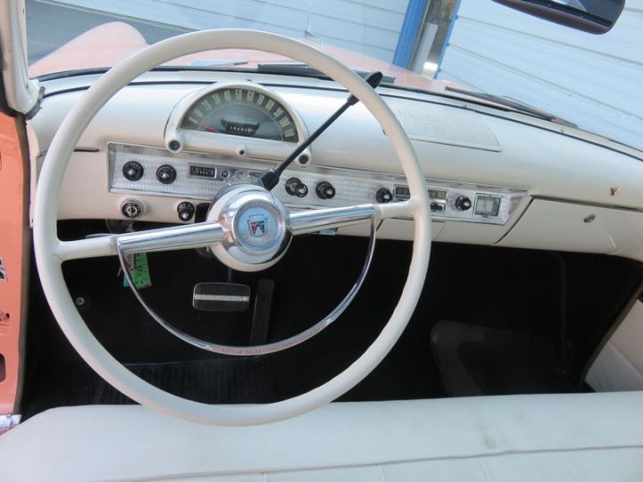 Ford Crestline SKYLINER V8 De 1954 Rose - 8