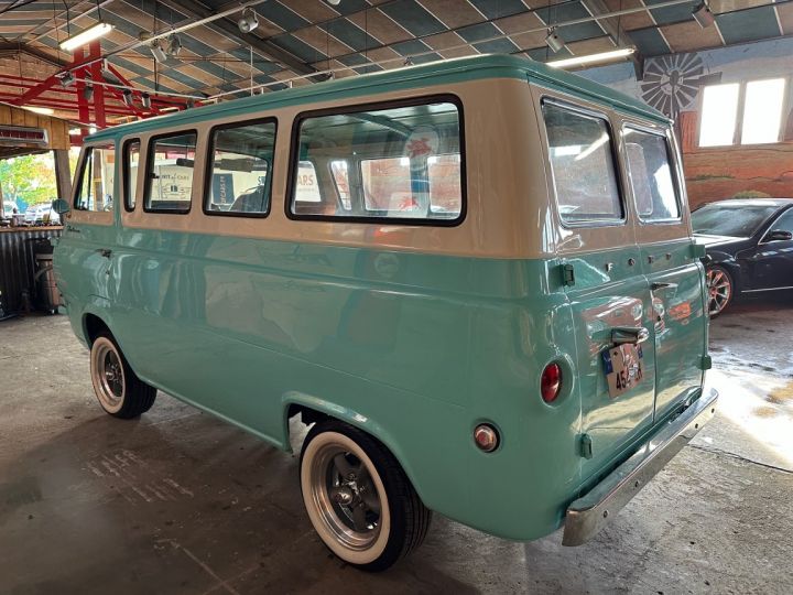 Ford Econoline Club Wagon FALCON Vert - 4