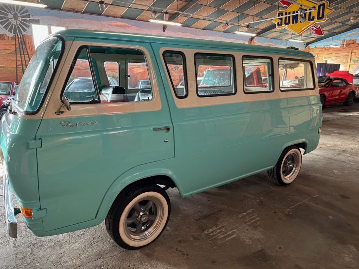 Ford Econoline Club Wagon FALCON Vert - 8