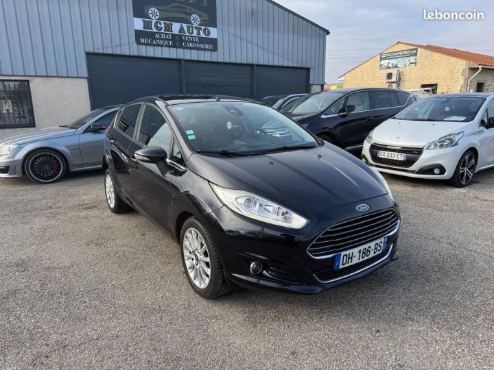 Ford Fiesta 1.0 ecoboost 125 ch start- stop titanium cuir gps xenon Noir - 1