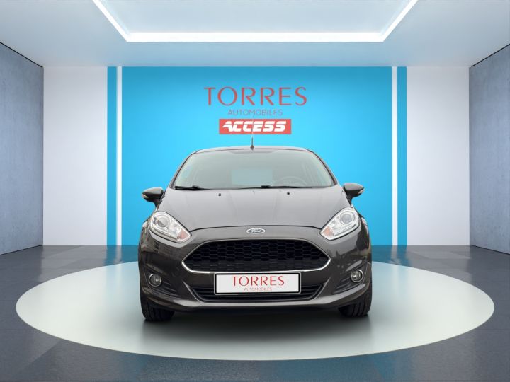 Ford Fiesta 1.2 82 Ch édition essence 5 portes Gris - 4