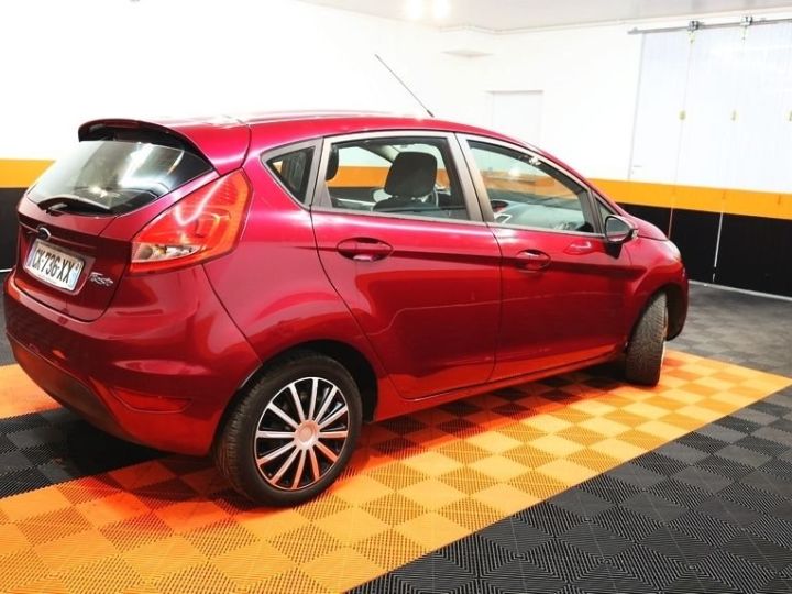 Ford Fiesta 1.25 82CH TREND PACK 5P Rose - 2