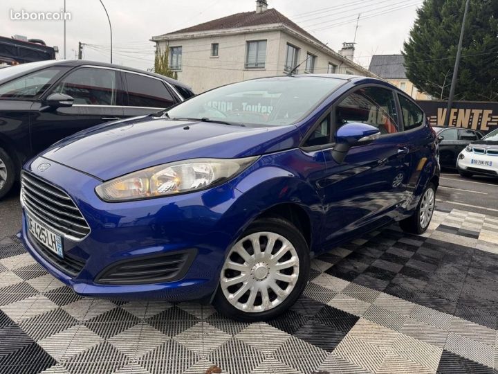 Ford Fiesta 1.5 TDCI 75CH FAP TREND 3P Bleu - 6