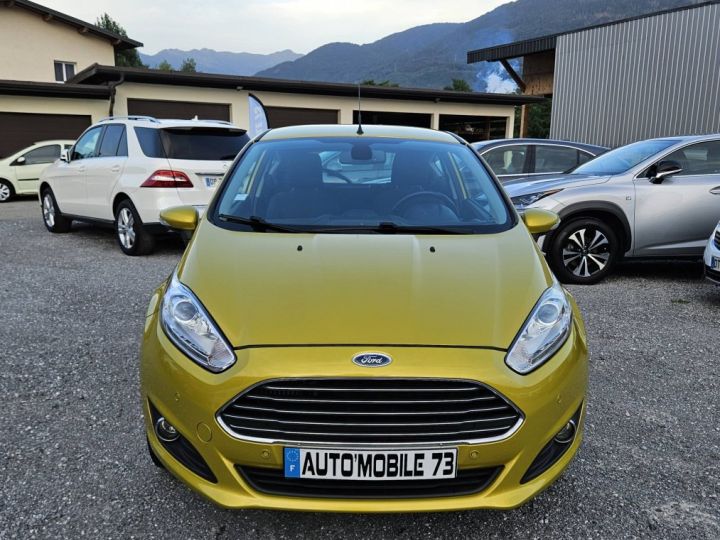 Ford Fiesta IV 1.0 EcoBoost 125ch Stop&Start Titanium 3p JAUNE CLAIR - 5