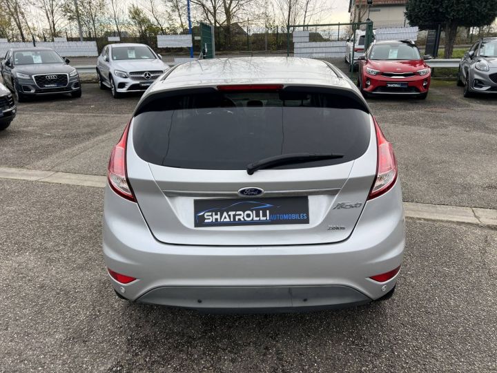 Ford Fiesta IV 1.5 TDCi 75ch 4cv 5Portes 5Places Régulateur ClimAuto GRIS - 7