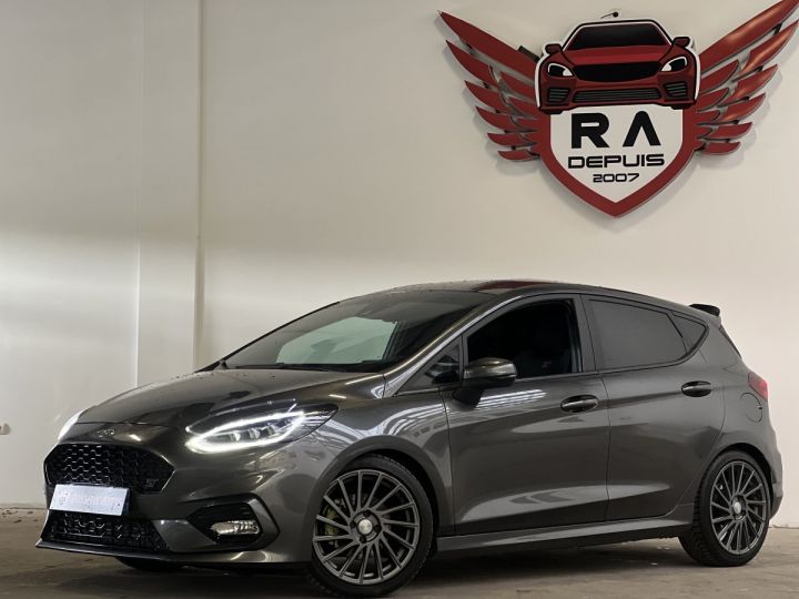 Ford Fiesta ST 1,5 EcoBoost 200CH À PARTIR DE 315 €/mois Gris Métallisé - 2