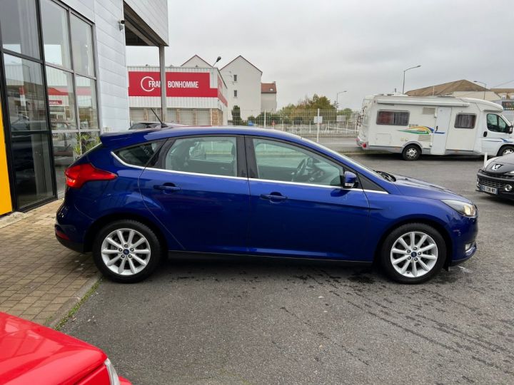 Ford Focus 1.0 EcoBoost 125 SS Titanium Bleu - 8