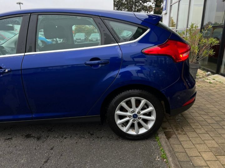 Ford Focus 1.0 EcoBoost 125 SS Titanium Bleu - 23