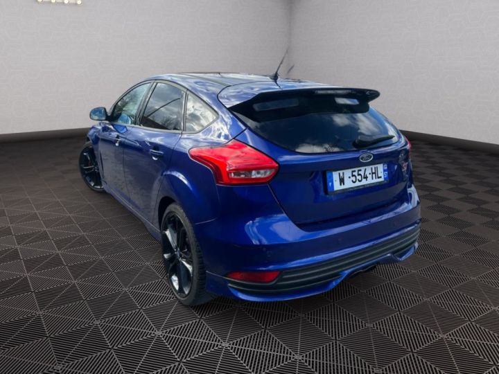 Ford Focus 2.0 ECOBOOST 250 ST 5P CUIR GPS Bleu - 4