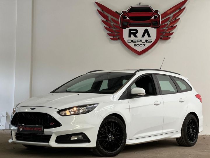 Ford Focus ST 2.0 TDCI 185CH SW Blanc Métallisé - 2