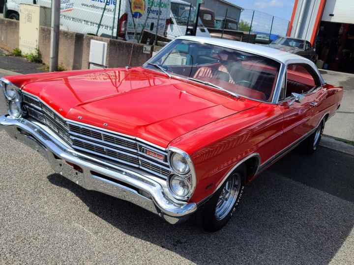 Ford Galaxie 500 XL Coupé Fastback Rouge - 3