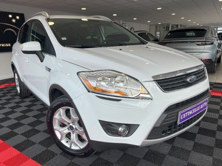 Ford Kuga 2.0 TDCi 140 DPF 4x2 Trend Blanc - 4