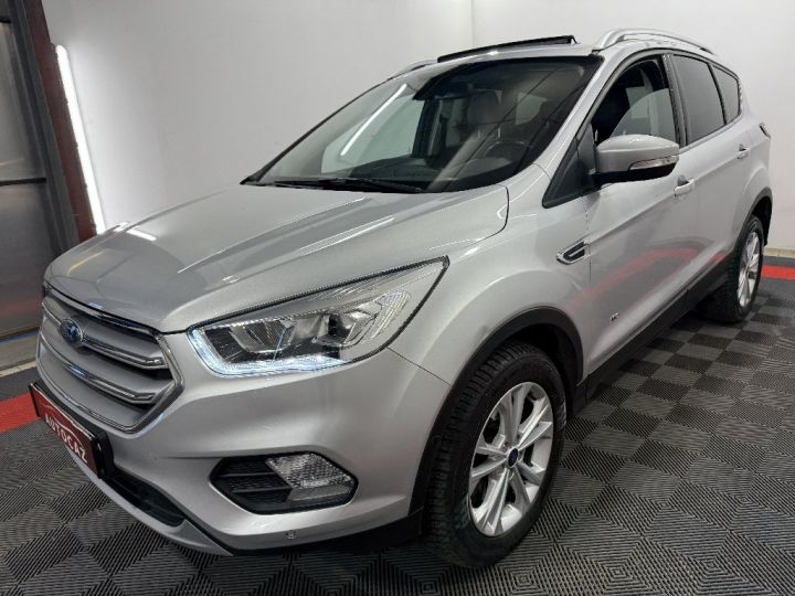 Ford Kuga 2.0 TDCi 150 4x4 Powershift Titanium Business +CAMERA+TOIT OUVRANT Gris Clair - 3